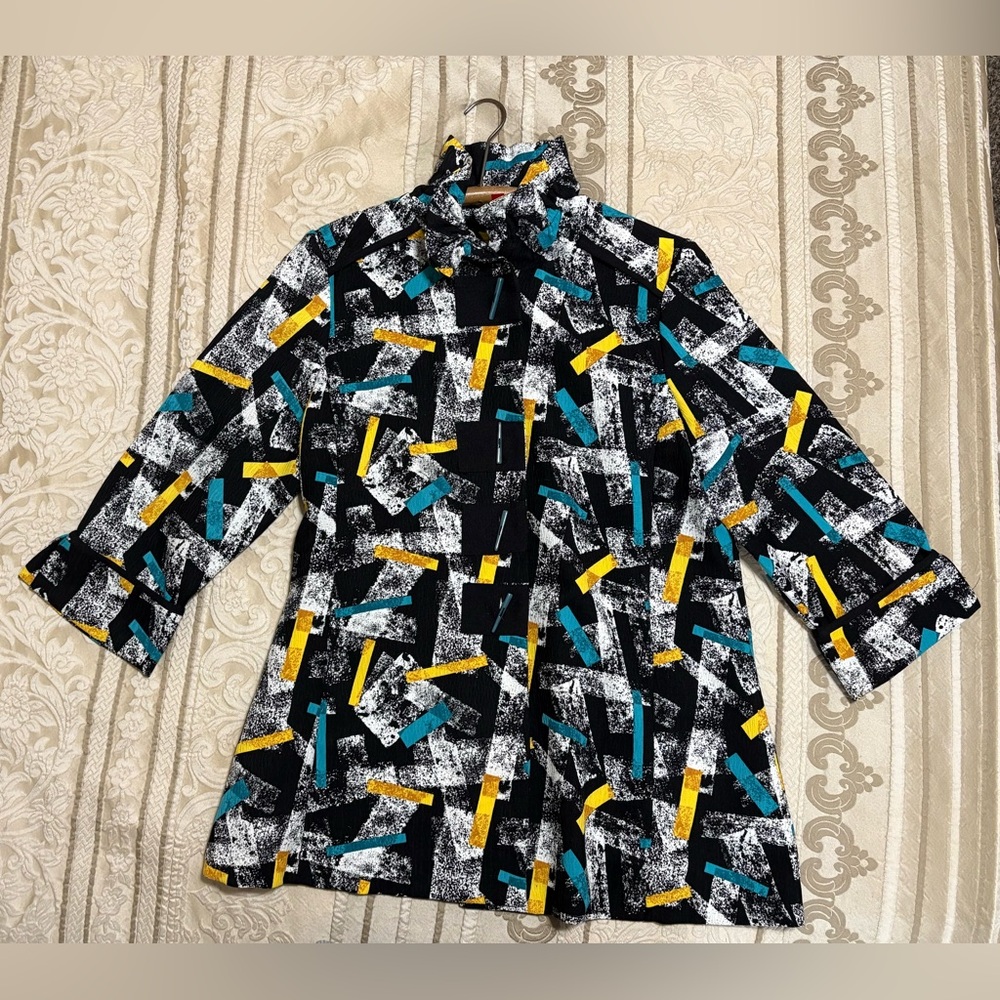 Gorgeous Striking Abstract Patterned Jacket - M - image 7